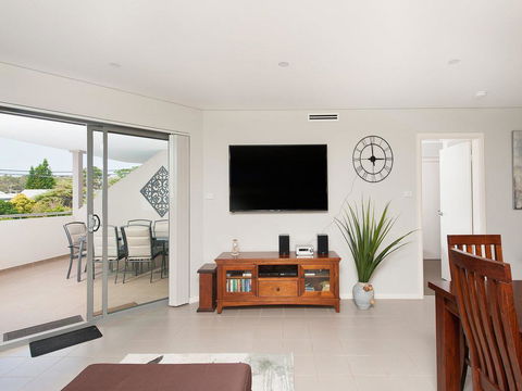 Villa Serene @ Fingal Bay - Darwin Holiday 0