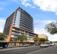 Vision On Morphett Adelaide Central - Darwin Holiday