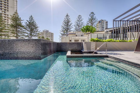 Vue Broadbeach - Darwin Holiday 2