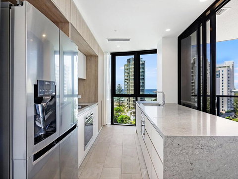 Vue Broadbeach Private 2 Bed Ocean View - Darwin Holiday 3