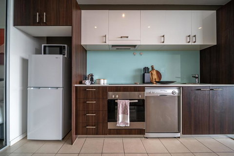 Vue Of The East End-Wifi - Netflix - Nespresso - Darwin Holiday 3