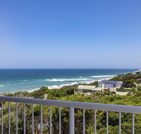 Wake up to ocean views in stylish comfort - Darwin Holiday