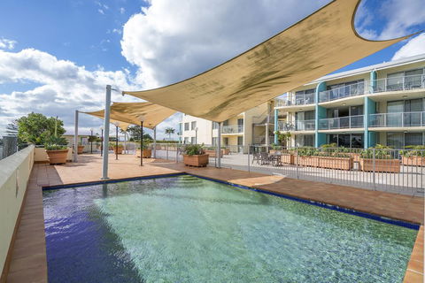 Waldorf, Unit 409 - The Entrance, NSW - Darwin Holiday 1