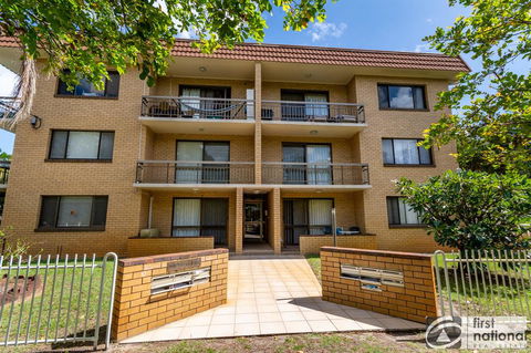 Walk To Surf Beach, Club And Shops - Sands Court Boyd St, Woorim - Darwin Holiday 0
