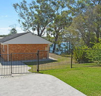Wanda Magic' 19 Randall Drive - beautiful water front house - Darwin Holiday