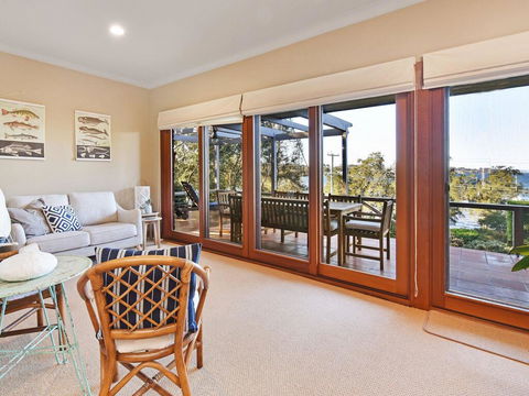 Wangi Waterfront Delight 4br Waterfront Reserve Home - Darwin Holiday 2