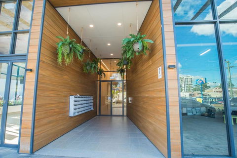 Warm Soul, 1badAPT In The Heart Of Eastwood, P, WIFI - Darwin Holiday 3