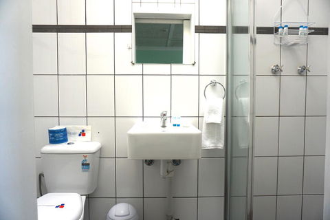 Warners Bay Hotel - Darwin Holiday 2