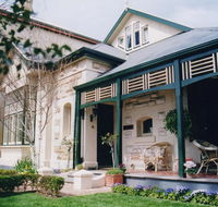 Water Bay Villa Bed  Breakfast - Darwin Holiday