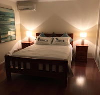 Water front room - Darwin Holiday