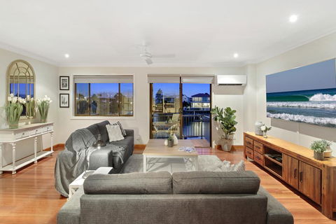 Waterfront Boutique Apartment - Personal Concierge - Darwin Holiday 0