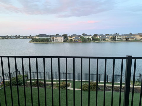 Waterfront Grand Villa For Big Group - Darwin Holiday 3