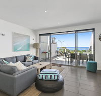 WATERFRONT SEVEN - In the heart of Lorne