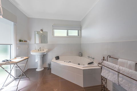 Amelina Cottages - Darwin Holiday 9