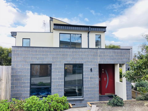 Apollo Bay Seal Apartments - Darwin Holiday 0