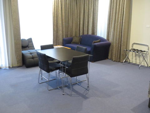The Dingley Hotel - Darwin Holiday 42