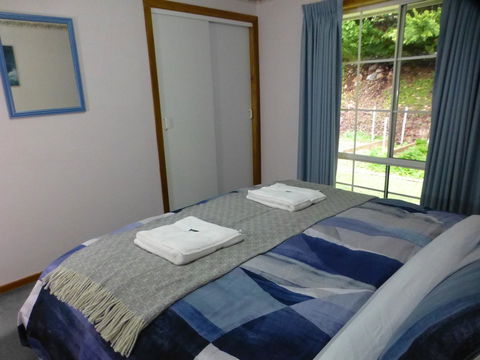 Alpine Aspects - Darwin Holiday 40