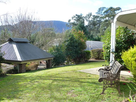 Alpine Aspects - Darwin Holiday 5