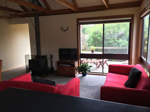 Red Ceder Cottage - Great Ocean Road - Port Campbell - Darwin Holiday 19