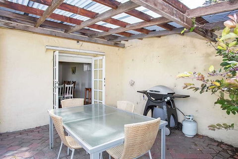 Plummers Mill - Central Townhouse - Darwin Holiday 6