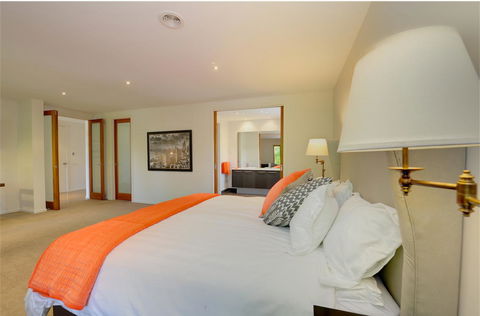 Newington Lakehouse - Darwin Holiday 4