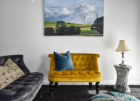 Daylesford Art Motel - Darwin Holiday 5