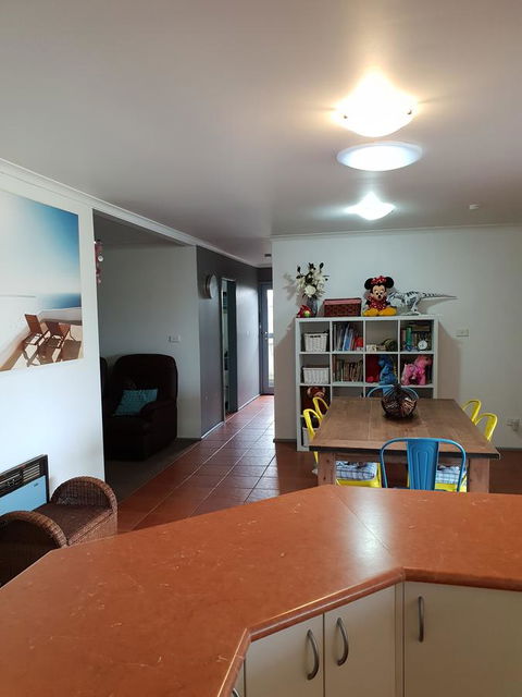 Relax In San Remo - Darwin Holiday 8