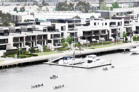 Auzzie Apartments Docklands, Melbourne - Darwin Holiday 8