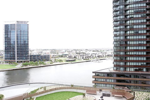 Auzzie Apartments Docklands, Melbourne - Darwin Holiday 6