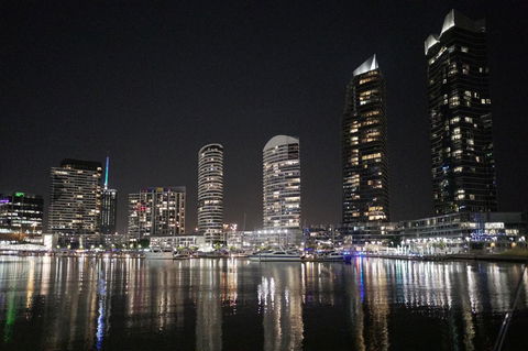 Auzzie Apartments Docklands, Melbourne - Darwin Holiday 0