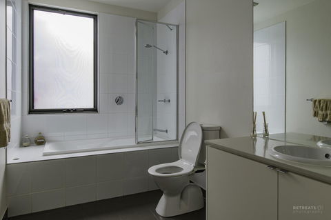 1 Pebble Place - Darwin Holiday 13