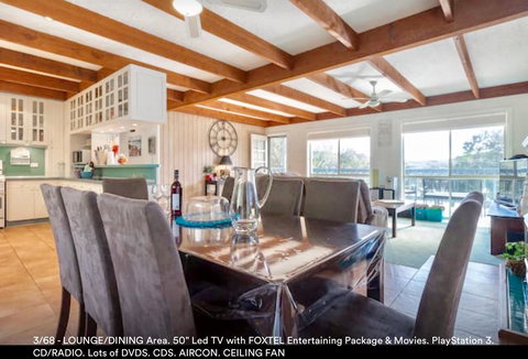 Nest On A Crest - Darwin Holiday 8