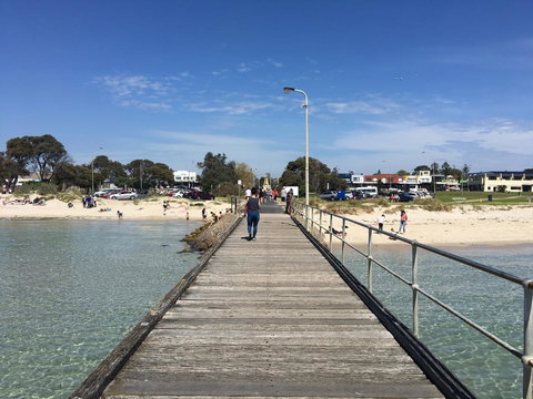 Nest On A Crest - Darwin Holiday 40