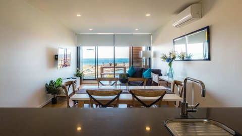 Waterfront Apt 234 Marinaquays - Darwin Holiday 0