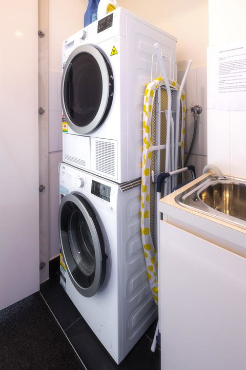 Waterfront Apt 234 Marinaquays - Darwin Holiday 31