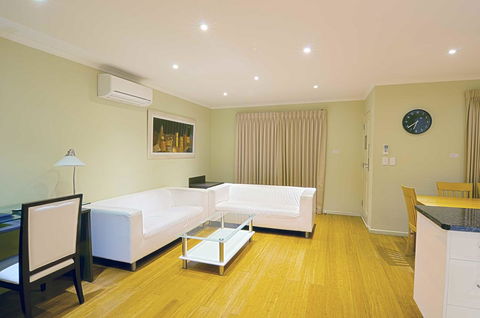 Buckingham Apartments - Darwin Holiday 4