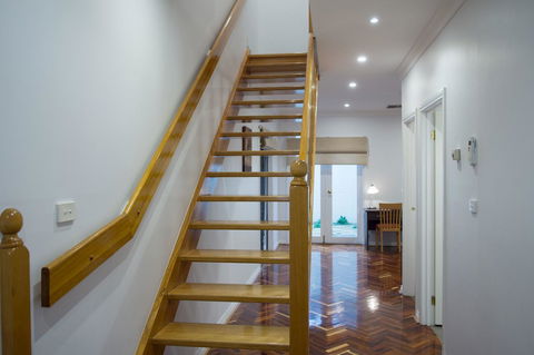 Buckingham Apartments - Darwin Holiday 8