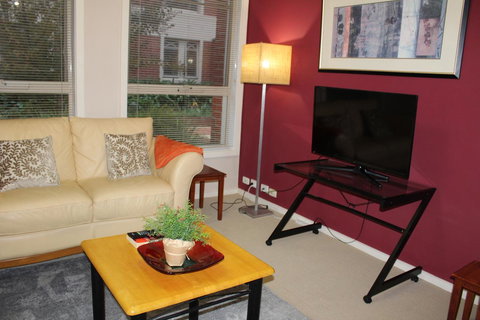 Australian Home Away @ Box Hill 2 Bedroom - Darwin Holiday 6