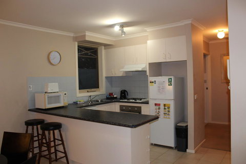 Australian Home Away @ Box Hill 2 Bedroom - Darwin Holiday 7