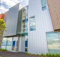 Docklands Waterfront Luxury Villa - Darwin Holiday