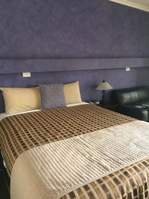 Ambassador Motor Inn - Darwin Holiday 30