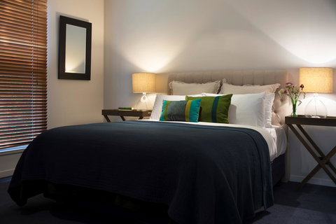 Lake Como Villa - Darwin Holiday 9