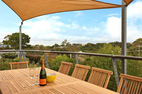 Via Nuova - Darwin Holiday 11