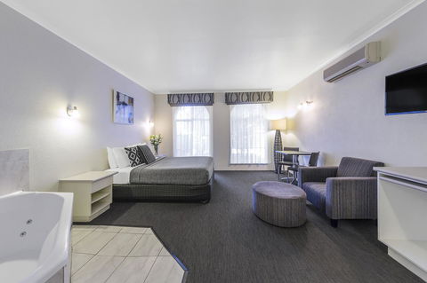 Cathedral Motor Inn - Darwin Holiday 19