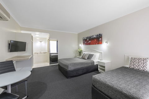 Cathedral Motor Inn - Darwin Holiday 16