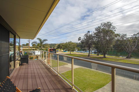 Hybiscus Waterfront Apartments - Darwin Holiday 3