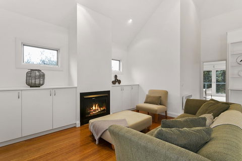 Perfect Blairgowrie Beach House - Darwin Holiday 5