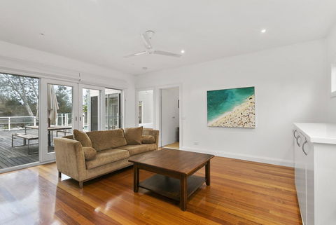 Perfect Blairgowrie Beach House - Darwin Holiday 6