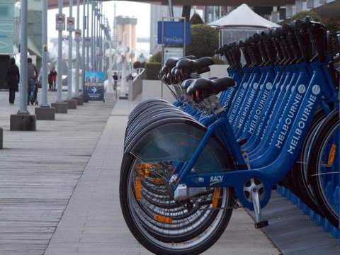 Dockland Kings Lucky 805 - Darwin Holiday 23