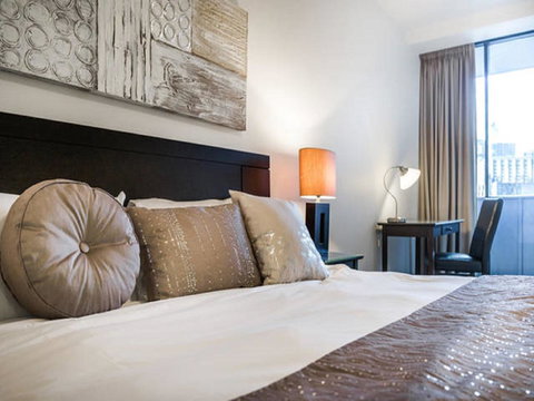 Dockland Kings Lucky 805 - Darwin Holiday 14